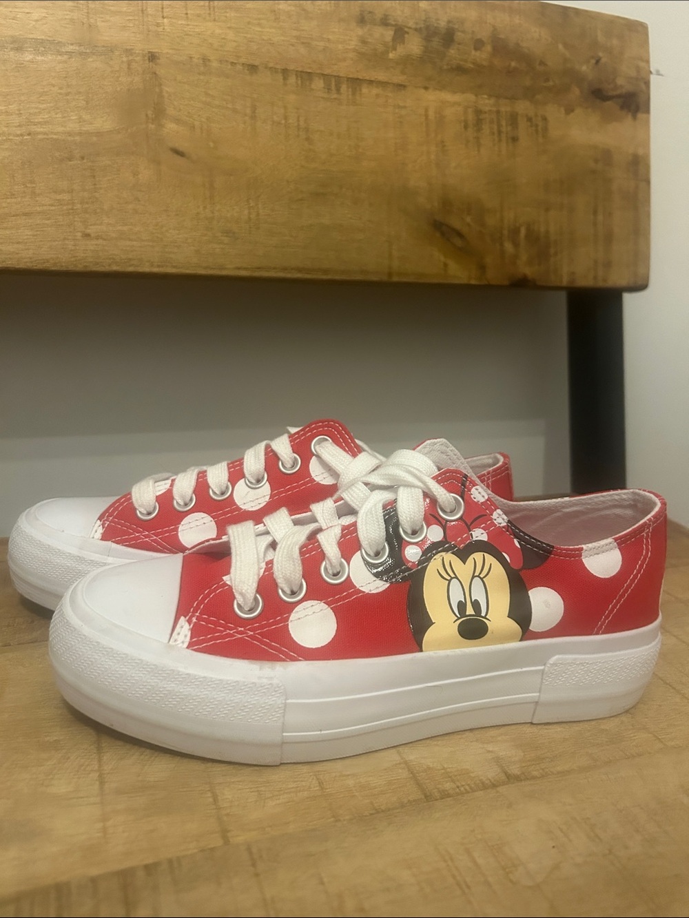 Disney Red White Polka Dot Minnie Mouse Low-Top Sneakers